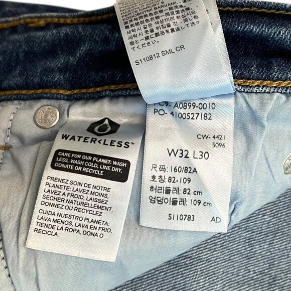 Levis Premium 70s High Flare Jeans Dark Wash Size 32 Bell Bottom Boho Western - Picture 9 of 14